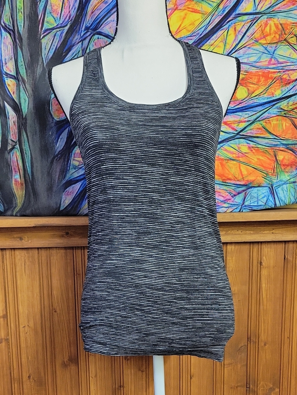 Lululemon Women’s Black & White Space-Dye Racerback Tank Top